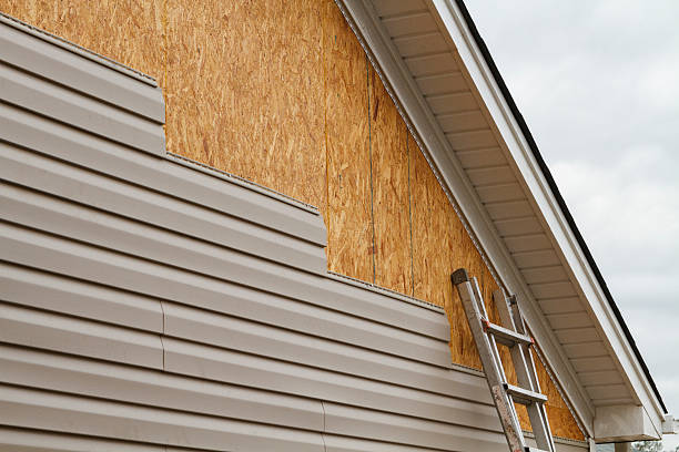 24/7 Emergency Storm Damage Siding Repair experts in Garden City, GA